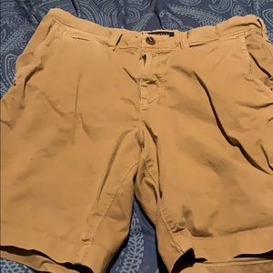 Men’s American Eagle Dark Khaki Shorts Size 31